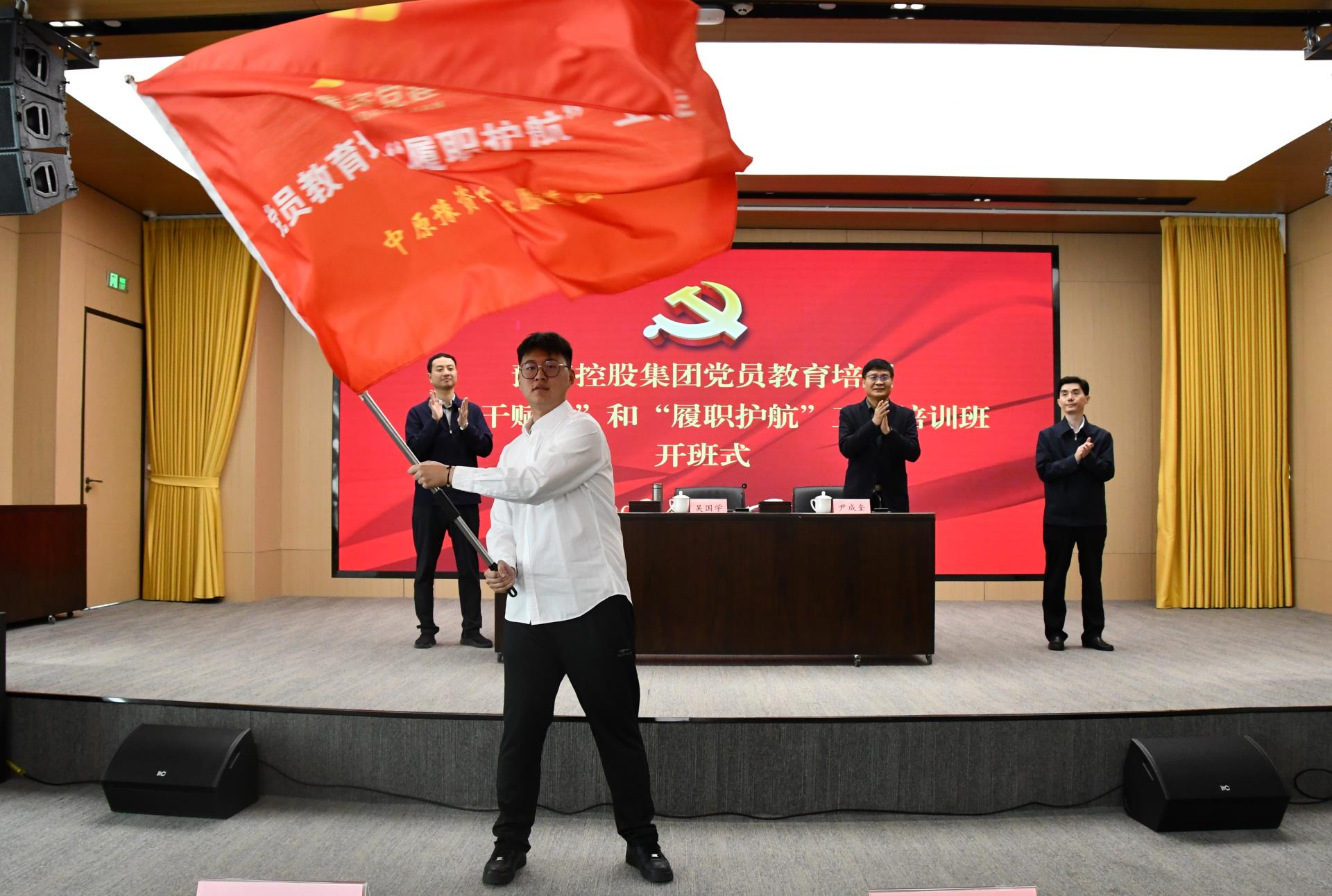 d3794ba82fc29ba50dfcc25b6419d70.jpg d3794ba82fc29ba50dfcc25b6419d70.jpg